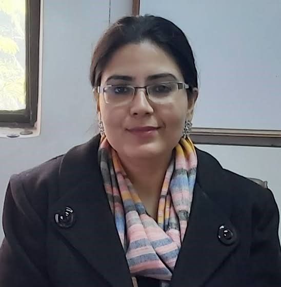 Dr. Harsupreet Kaur (Head)