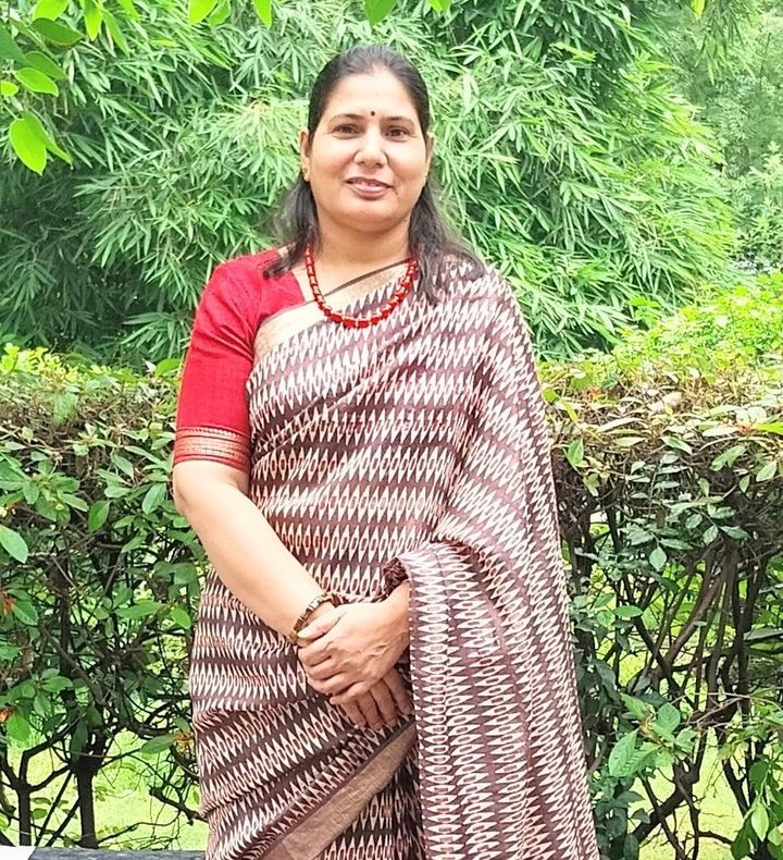 Dr. Mohini Arya